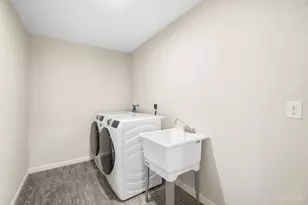 5785 Turning Leaf Way, Hamilton Township, OH 45039 - Photo 28