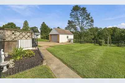 5186 Valley Ridge Road, Green Township, OH 45247 - Photo 38