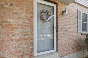 115 Martha Ln, Fairfield, OH 45014 - Photo 8