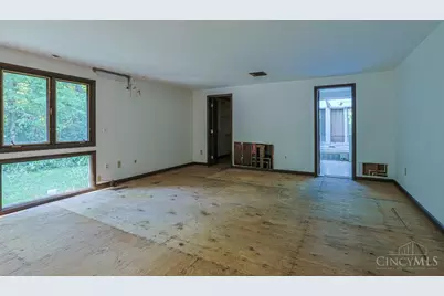 5445 Sherfield Drive, Trotwood, OH 45426 - Photo 24