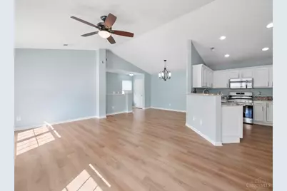 622 Heritage Square, Harrison, OH 45030 - Photo 12