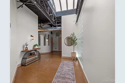 512 Reading Road #203, Cincinnati, OH 45202 - Photo 4