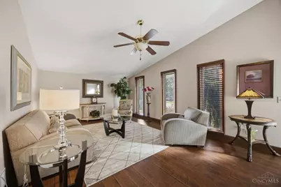 1774 NW Washington Boulevard, Hamilton, OH 45013 - Photo 8