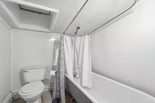 116 Parker St, Cincinnati, OH 45219 - Photo 80