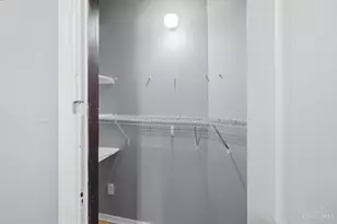 116 Parker St, Cincinnati, OH 45219 - Photo 16