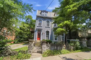 116 Parker St, Cincinnati, OH 45219 - Photo 2