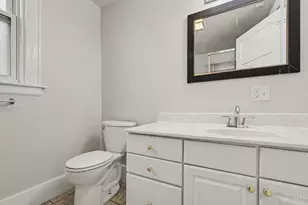 2021 Burnet Ave, Cincinnati, OH 45219 - Photo 22
