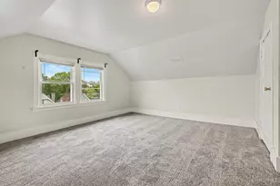 2021 Burnet Ave, Cincinnati, OH 45219 - Photo 20
