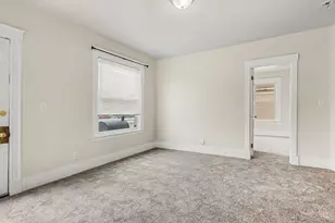 2021 Burnet Ave, Cincinnati, OH 45219 - Photo 6
