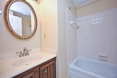 8081 Hetz Drive, Sycamore Township, OH 45242 - Photo 26