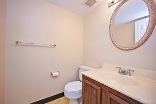 8081 Hetz Dr, Sycamore Township, OH 45242 - Photo 10