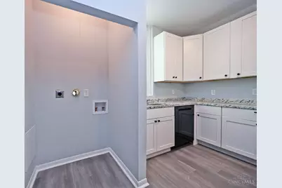 458 W McMicken Avenue #2, Cincinnati, OH 45214 - Photo 14