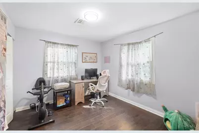 3291 Ainsworth Drive, Colerain Township, OH 45251 - Photo 10