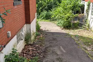 2214 W North Bend Rd, Cincinnati, OH 45239 - Photo 26