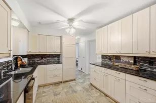 9022 Fox Hunter Ln, Symmes Township, OH 45242 - Photo 16