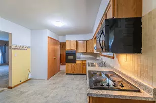 90 Sycamore St, Winchester, OH 45697 - Photo 2