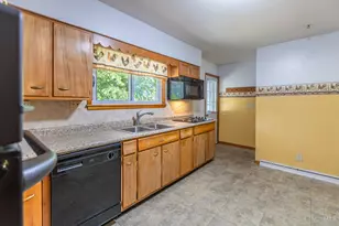 90 Sycamore St, Winchester, OH 45697 - Photo 6