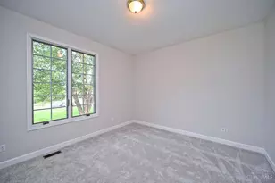 5474 Chancellor Ln, Hamilton Township, OH 45152 - Photo 34