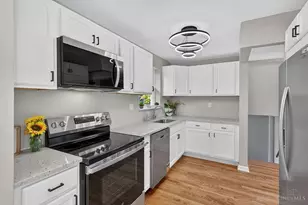 708 Danvers Dr, Forest Park, OH 45240 - Photo 14