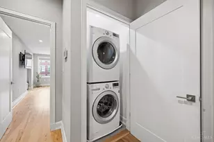 208 Wade St, Cincinnati, OH 45202 - Photo 26