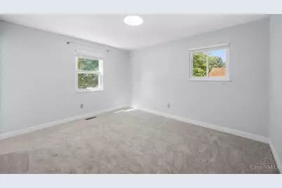 8130 Brucehills Drive, West Chester, OH 45069 - Photo 14