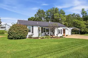 2106 Hamilton Rd, Turtle Creek Township, OH 45036 - Photo 8