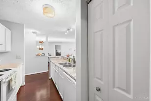 7343 Ridgepoint Dr, Anderson Township, OH 45230 - Photo 12