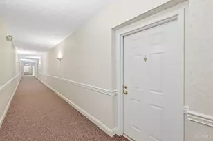 7343 Ridgepoint Dr, Anderson Township, OH 45230 - Photo 2