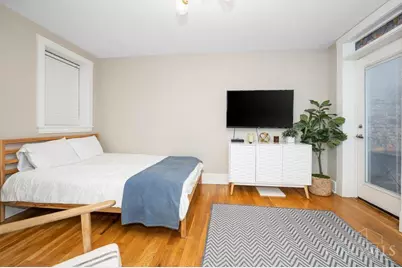 1415 Vine Street #301, Cincinnati, OH 45202 - Photo 4