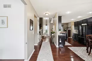 7477 Hunters Creek Ln, Colerain Township, OH 45247 - Photo 6
