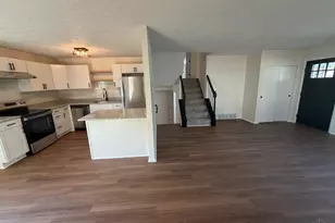2737 Leota Ln, Colerain Township, OH 45251 - Photo 8