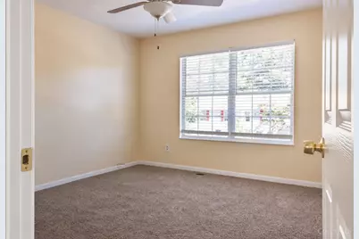 939 Venetian Terrace, Cincinnati, OH 45224 - Photo 10