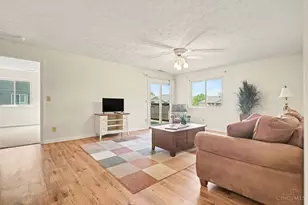 12150 Regency Run Ct, Springfield Township, OH 45240 - Photo 2