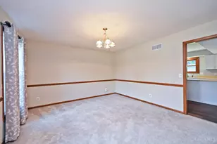 7463 Kingston Hill Ct, Anderson Township, OH 45255 - Photo 12