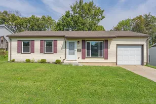 72 Chickasaw Dr, Hamilton, OH 45013 - Photo 1
