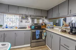 17 Greenwood Ave, West Union, OH 45693 - Photo 4
