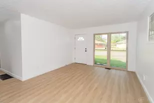 3972 Kenwood Dr, Hamilton, OH 45015 - Photo 4