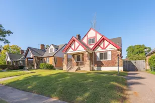 1824 Greenbriar Pl, Cincinnati, OH 45237 - Photo 2