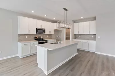 3604 Cypress Pointe Drive, Bellbrook, OH 45305 - Photo 2