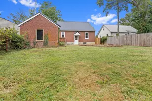 204 Grandin Dr, Pleasant Township, OH 45121 - Photo 12