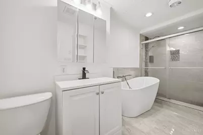 8914 Cherry Street, Blue Ash, OH 45242 - Photo 24