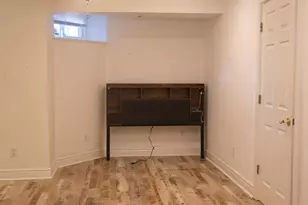 348 Thrall St, Cincinnati, OH 45220 - Photo 10