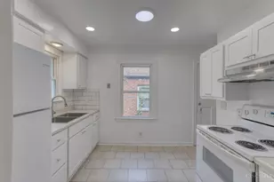 6435 Graceland Ave, Golf Manor, OH 45237 - Photo 8