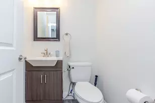 583 Skodborg Dr, Lake Lakengren, OH 45320 - Photo 18