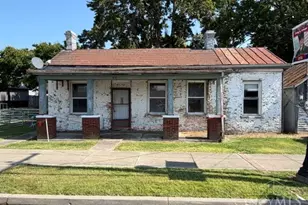 410 Market St, Felicity, OH 45120 - Photo 2
