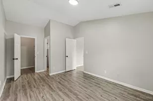 5985 Meadow Creek Dr, Miami Township, OH 45150 - Photo 6