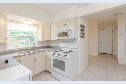 3485 W Lakeview Drive, Pierce Township, OH 45102 - Photo 6