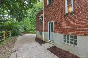 3051 Coral Park Dr, Cincinnati, OH 45211 - Photo 30