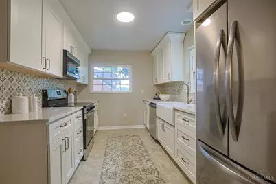 3051 Coral Park Drive, Cincinnati, OH 45211 - Photo 12