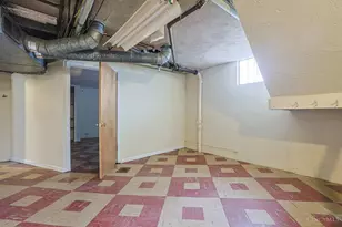 3051 Coral Park Dr, Cincinnati, OH 45211 - Photo 24